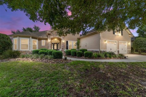 Casa en venta en Newberry, Florida, 4 dormitorios, 265.98 m2 № 1761439 - foto 1