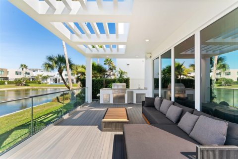House in Doral, Florida 5 bedrooms № 2002977 - photo 30
