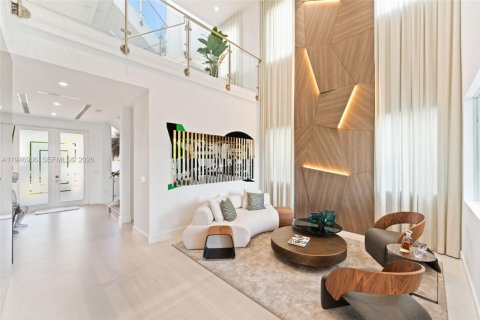 House in Doral, Florida 5 bedrooms № 2002977 - photo 5