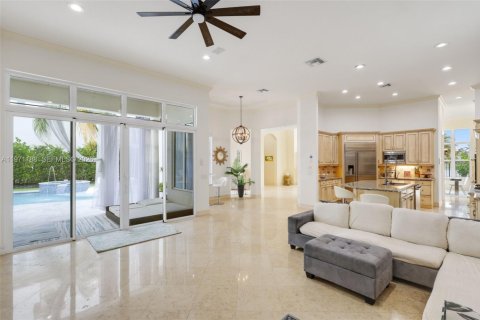 Villa ou maison à vendre à Boca Raton, Floride: 6 chambres, 481.98 m2 № 2036594 - photo 12