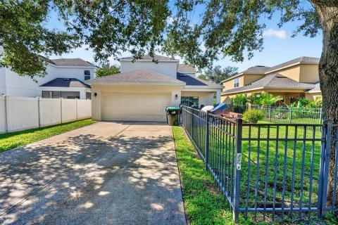 Villa ou maison à vendre à Winter Garden, Floride: 5 chambres, 221.01 m2 № 2390870 - photo 24
