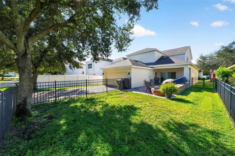 Villa ou maison à vendre à Winter Garden, Floride: 5 chambres, 221.01 m2 № 2390870 - photo 22