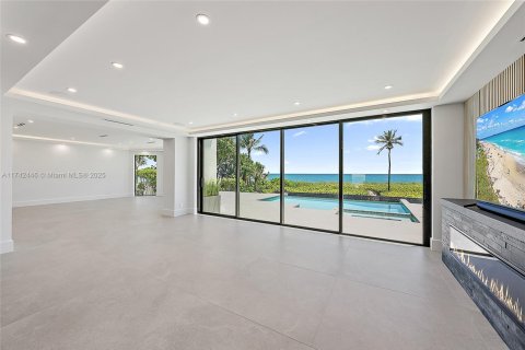 Купить виллу или дом в Юпитер-Инлет-Колони, Флорида 7 комнат, 611.95м2, № 1858589 - фото 11