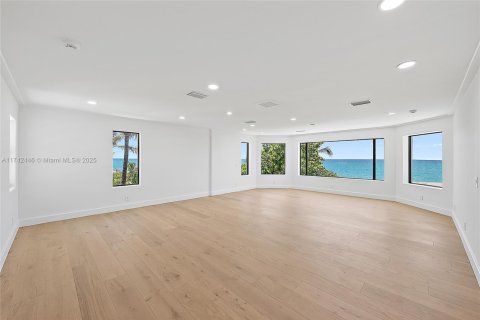 Купить виллу или дом в Юпитер-Инлет-Колони, Флорида 7 комнат, 611.95м2, № 1858589 - фото 20