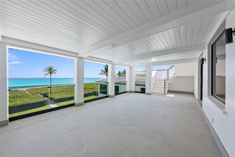 Купить виллу или дом в Юпитер-Инлет-Колони, Флорида 7 комнат, 611.95м2, № 1858589 - фото 27