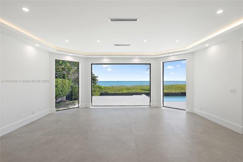 Купить виллу или дом в Юпитер-Инлет-Колони, Флорида 7 комнат, 611.95м2, № 1858589 - фото 12