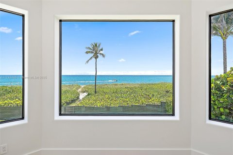 Купить виллу или дом в Юпитер-Инлет-Колони, Флорида 7 комнат, 611.95м2, № 1858589 - фото 19