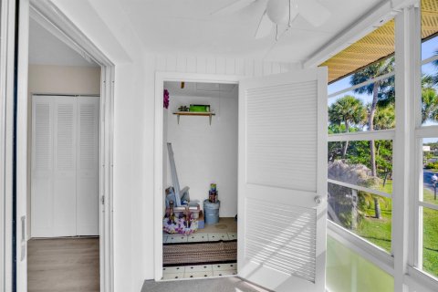 Condominio en venta en Vero Beach, Florida, 1 dormitorio, 69.68 m2 № 2245548 - foto 19