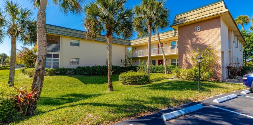 Condominio en Vero Beach, Florida, 1 dormitorio  № 2245548