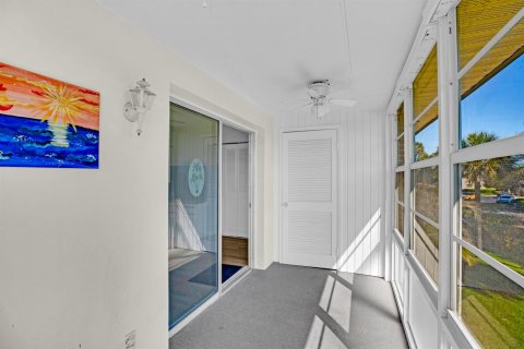 Condominio en venta en Vero Beach, Florida, 1 dormitorio, 69.68 m2 № 2245548 - foto 18