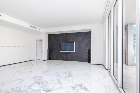 Condominio en venta en Miami, Florida, 2 dormitorios, 165.74 m2 № 2000224 - foto 4