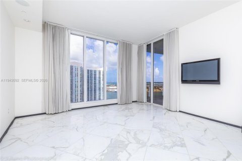 Condominio en venta en Miami, Florida, 2 dormitorios, 165.74 m2 № 2000224 - foto 8