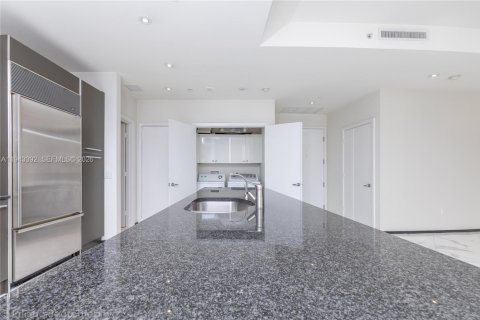 Condominio en venta en Miami, Florida, 2 dormitorios, 165.74 m2 № 2000224 - foto 7