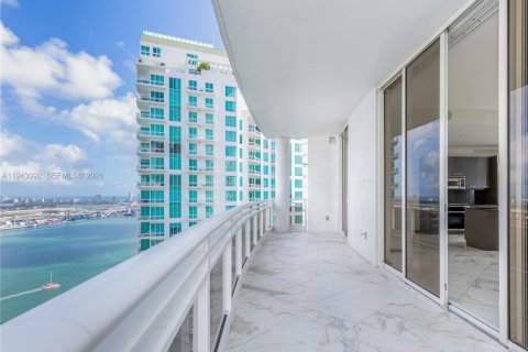Condominio en Miami, Florida, 2 dormitorios  № 2000224