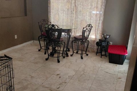 House in Weeki Wachee, Florida 4 bedrooms, 204.76 sq.m. № 2227958 - photo 9