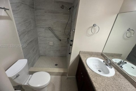Condominio en venta en Sunrise, Florida, 2 dormitorios, 78.97 m2 № 1713274 - foto 13