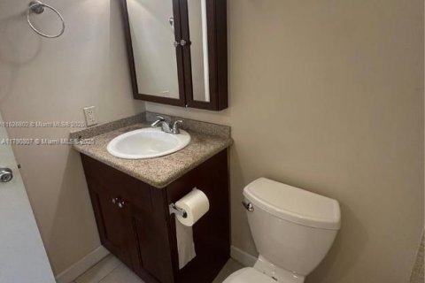 Condominio en venta en Sunrise, Florida, 2 dormitorios, 78.97 m2 № 1713274 - foto 14