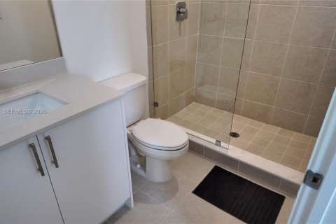 Townhouse in Miami, Florida 3 bedrooms № 2367909 - photo 22