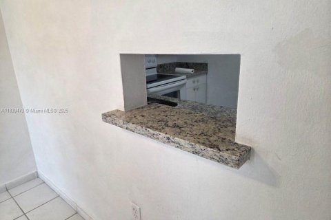 Copropriété à vendre à Hialeah, Floride: 2 chambres № 1828225 - photo 26