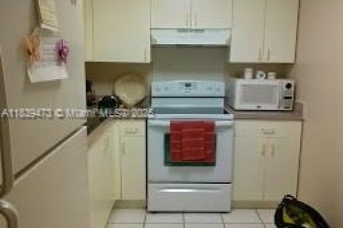 Copropriété à vendre à Hialeah, Floride: 2 chambres № 1828225 - photo 8
