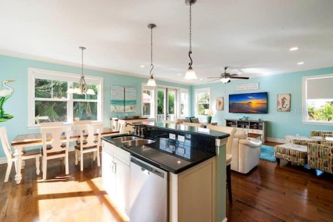 Casa en alquiler en Holmes Beach, Florida, 3 dormitorios, 190.26 m2 № 1656894 - foto 6