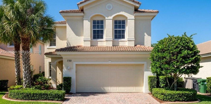 Casa en Port St. Lucie, Florida 3 dormitorios, 183.3 m2 № 2387139