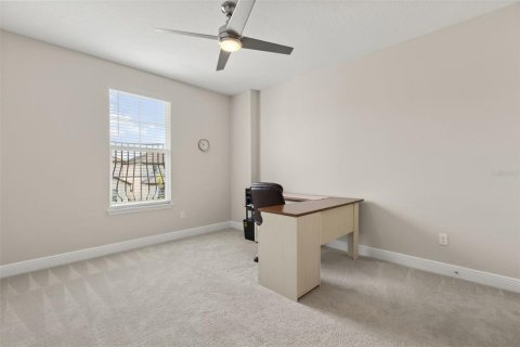 Villa ou maison à louer à Orlando, Floride: 6 chambres, 489.78 m2 № 2117891 - photo 27