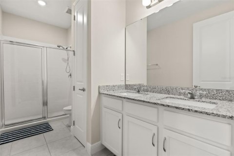 Villa ou maison à louer à Orlando, Floride: 6 chambres, 489.78 m2 № 2117891 - photo 19