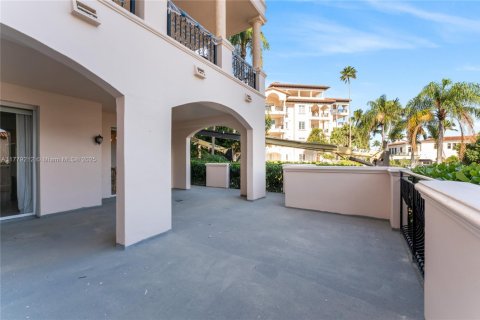 Copropriété à louer à Miami Beach, Floride: 3 chambres, 190.36 m2 № 2015164 - photo 3