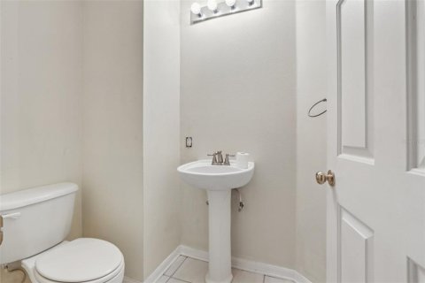 House in Land O' Lakes, Florida 4 bedrooms, 305.56 sq.m. № 1813827 - photo 6