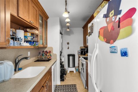 Copropriété à louer à Key Biscayne, Floride: 2 chambres, 96.25 m2 № 1977434 - photo 12