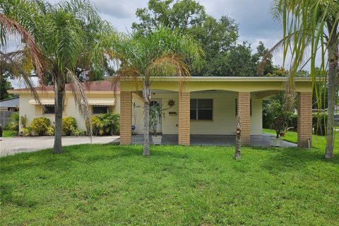Casa en alquiler en Plant City, Florida, 3 dormitorios, 109.16 m2 № 1849470 - foto 2