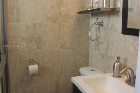Condominio en venta en Miami Beach, Florida, 1 dormitorio, 39.76 m2 № 1887803 - foto 10