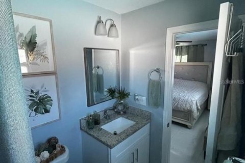 Casa en venta en Spring Hill, Florida, 4 dormitorios, 229.65 m2 № 2195325 - foto 16