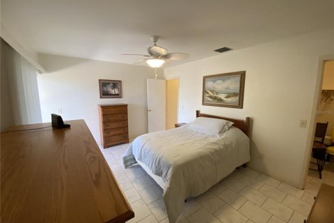 Купить кондоминиум в Лейк-Уэльс, Флорида 3 комнаты, 67.26м2, № 1508466 - фото 11
