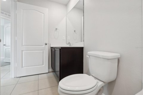 House in Poinciana, Florida 4 bedrooms, 173.63 sq.m. № 1522530 - photo 28