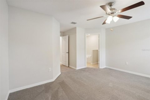 House in Poinciana, Florida 4 bedrooms, 173.63 sq.m. № 1522530 - photo 14