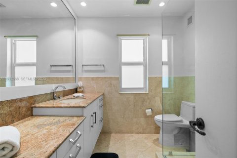 Villa ou maison à louer à Miami Beach, Floride: 5 chambres, 369.75 m2 № 2000397 - photo 27