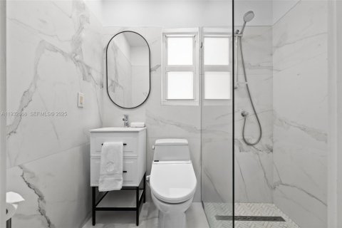 Villa ou maison à louer à Miami Beach, Floride: 5 chambres, 369.75 m2 № 2000397 - photo 14