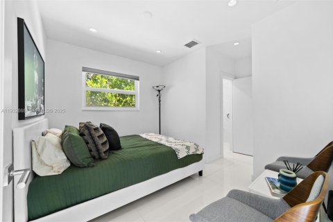 Villa ou maison à louer à Miami Beach, Floride: 5 chambres, 369.75 m2 № 2000397 - photo 13