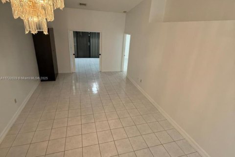 Condominio en venta en Tamarac, Florida, 2 dormitorios, 116.69 m2 № 1865321 - foto 21