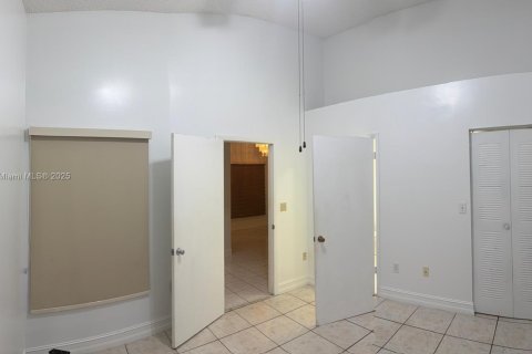 Condominio en venta en Tamarac, Florida, 2 dormitorios, 116.69 m2 № 1865321 - foto 28