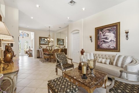 House in Lake Worth, Florida 3 bedrooms, 190.73 sq.m. № 2417555 - photo 13