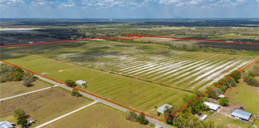 Land in Arcadia, Florida № 1755513