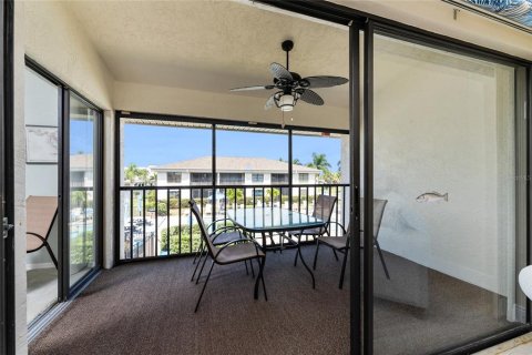 Condo in Punta Gorda, Florida, 2 bedrooms  № 1642121 - photo 13