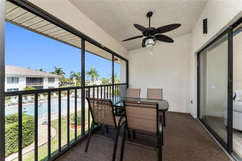 Condo in Punta Gorda, Florida, 2 bedrooms  № 1642121 - photo 3