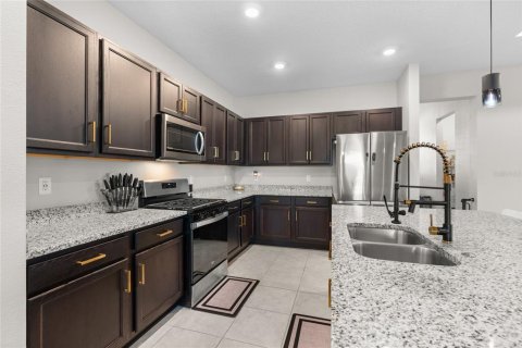 House in Ocala, Florida 4 bedrooms, 245.73 sq.m. № 1907503 - photo 6