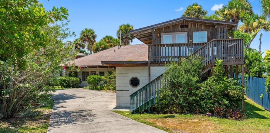 Villa ou maison à Cocoa Beach, Floride 4 chambres, 240.15 m2 № 2312639