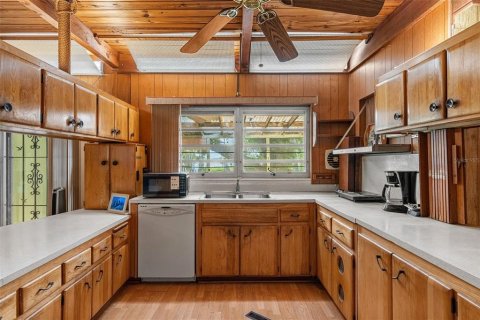 Villa ou maison à vendre à Cocoa Beach, Floride: 4 chambres, 240.15 m2 № 2312639 - photo 10