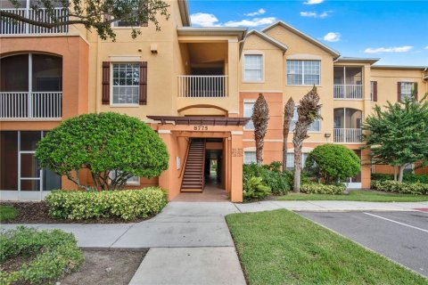 Condominio en alquiler en Orlando, Florida, 3 dormitorios, 115.94 m2 № 1917849 - foto 1